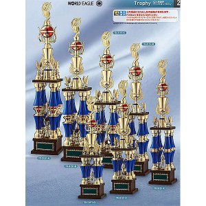 画像: TX-3151文字彫刻無料、ピクトグラムをモチーフにした SZ人形はボリューム満点！！ 4本柱トロフィー